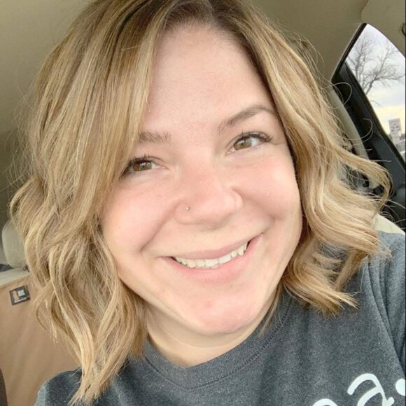 Meet your Posher, Amanda - Picture 1 of 1